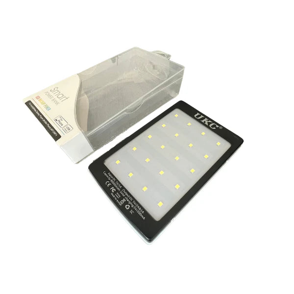 Соларна преносима батерия UKC 90000mAh с 20 LED диода и 2 USB изхода