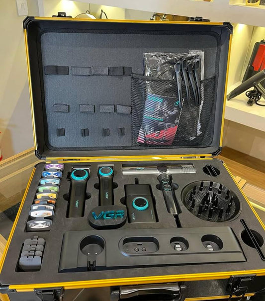 КОМПЛЕКТ VGR PROFESSIONAL BARBER COMBO 4 В 1
