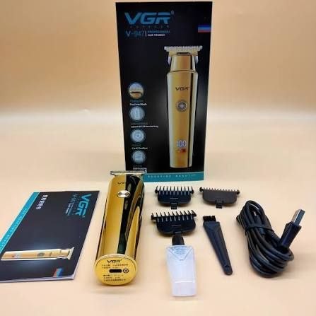 ТРИМЕР ЗА ПОДСТРИГВАНЕ VGR 947 - 3 ПРИСТАВКИ
