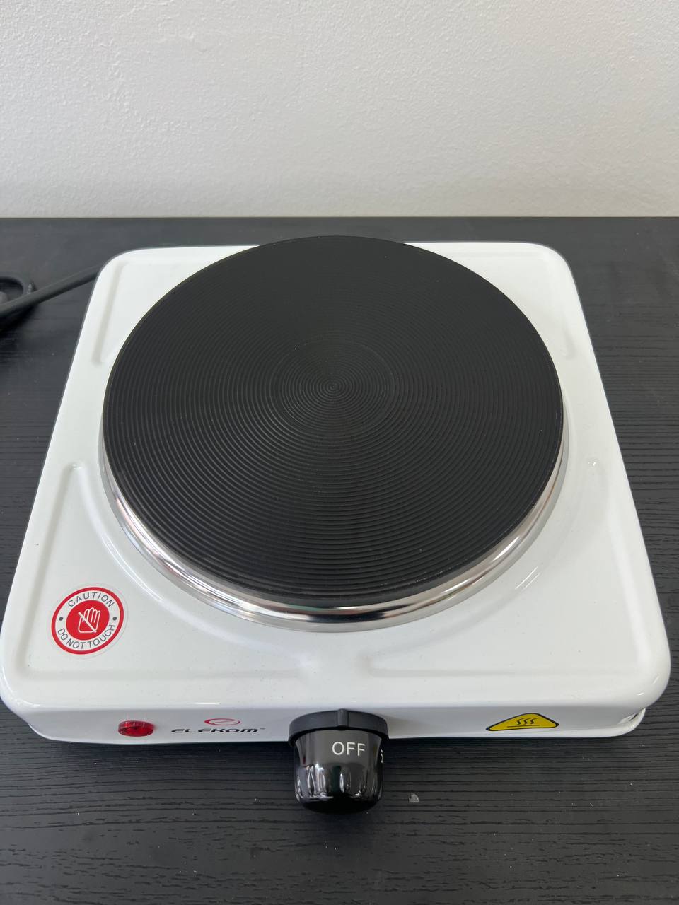 Електрически котлон EK-1707W, Единична чугунена плоча, 1500W, бял