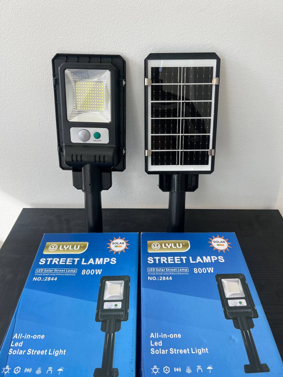 Соларна лампа LYLU 800W