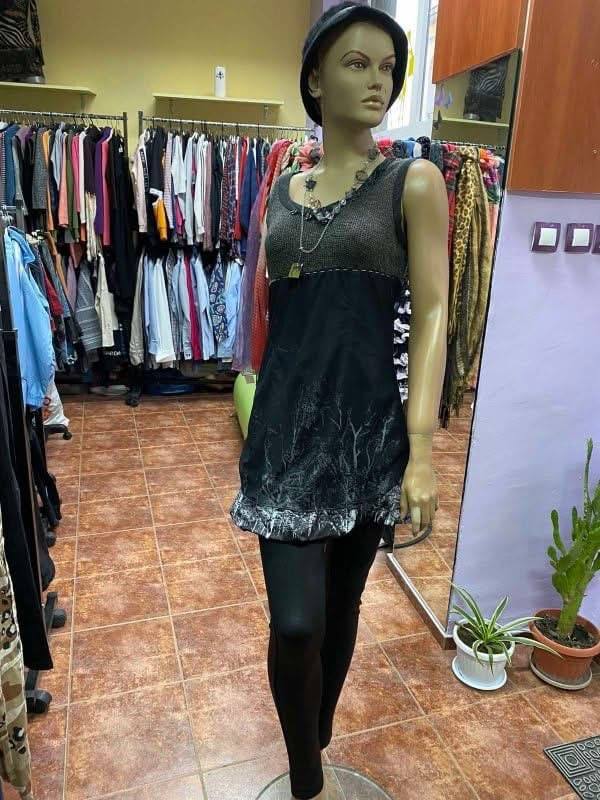 Висококачествени дрехи на едро